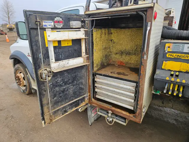 2014 Dodge 5500 - Photo 10