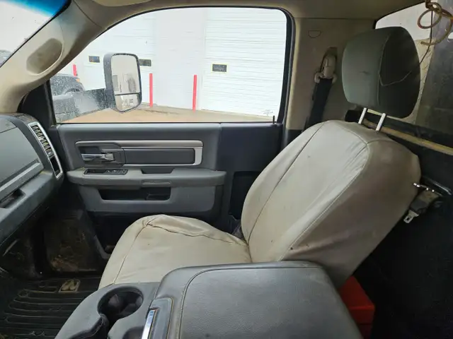 2014 Dodge 5500 - Photo 22