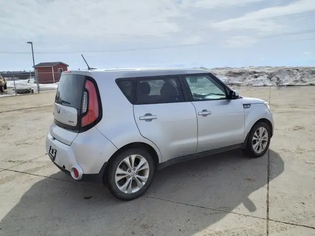 2016 KIA Soul - Photo 3