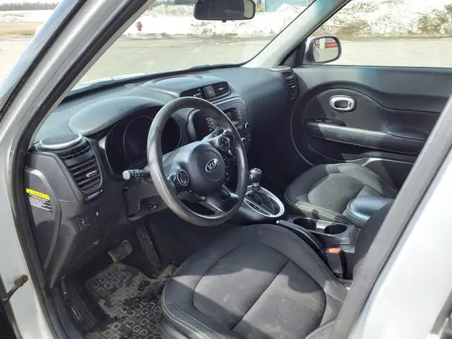 2016 KIA Soul - Photo 11