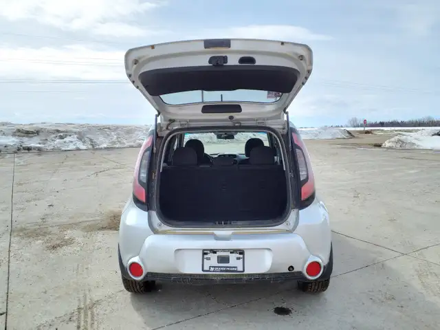 2016 KIA Soul - Photo 27