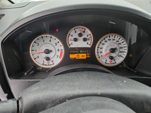 2012 Nissan Titan - Photo 18