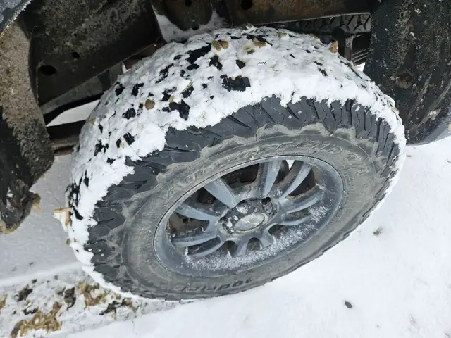 2012 Nissan Titan - Photo 23