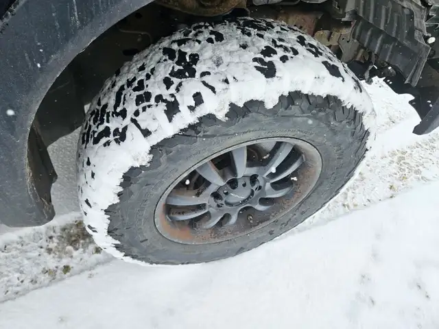 2012 Nissan Titan - Photo 25