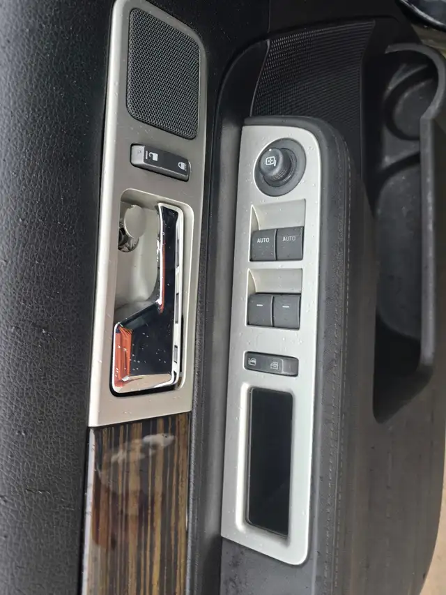 2010 Lincoln MKX - Photo 15