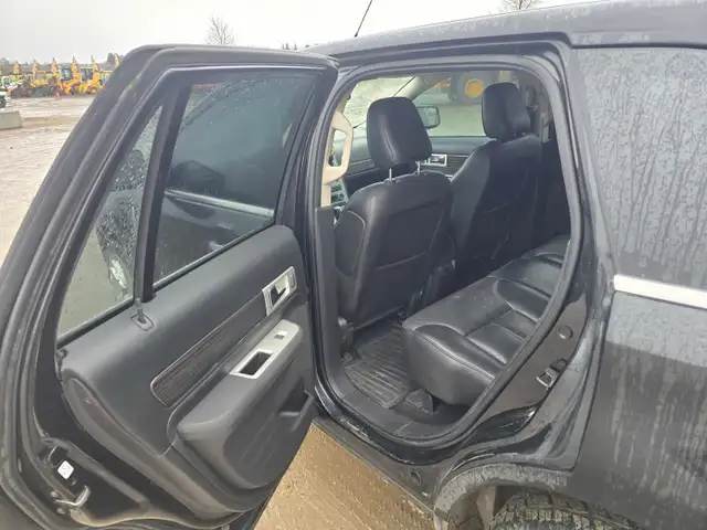 2010 Lincoln MKX - Photo 20
