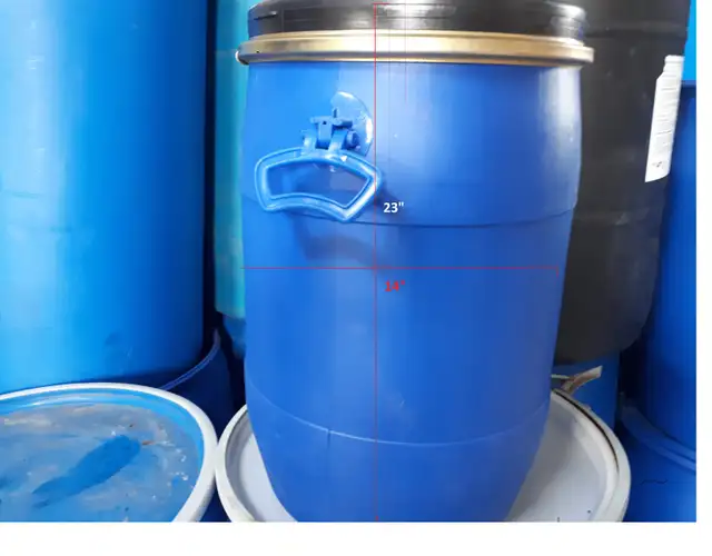 8 - 15 - 45 - 55 plastic food grade barrels.