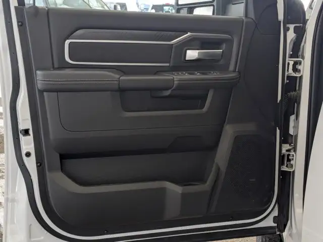 2025 Ram 3500 Big Horn - Photo 12