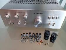 Amplificateur intégré Kenwood remis à neuf. Un an de garantie!