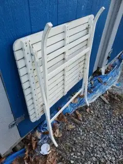 SIX OUTDOOR COMMERCIAL PATIO TABLES - Photo 3