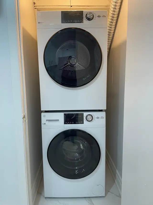 Room for rent - Photo 6