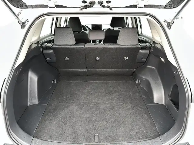 2025 Toyota RAV4 LE LE | Low Mileage | Adaptive Cruise - Photo 13