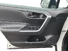 2025 Toyota RAV4 LE LE | Low Mileage | Adaptive Cruise - Photo 14
