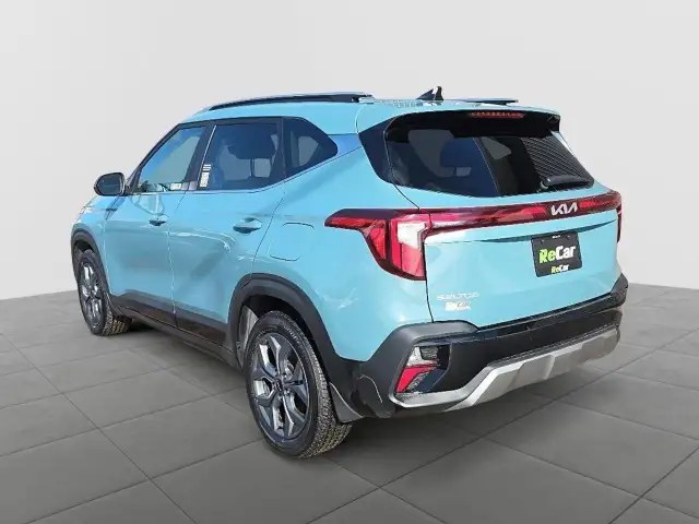 2025 Kia Seltos EX EX | Leather Seats | Moonroof - Photo 3
