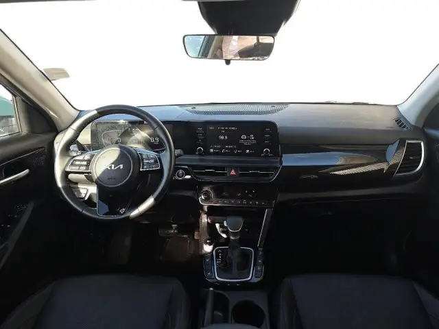 2025 Kia Seltos EX EX | Leather Seats | Moonroof - Photo 8