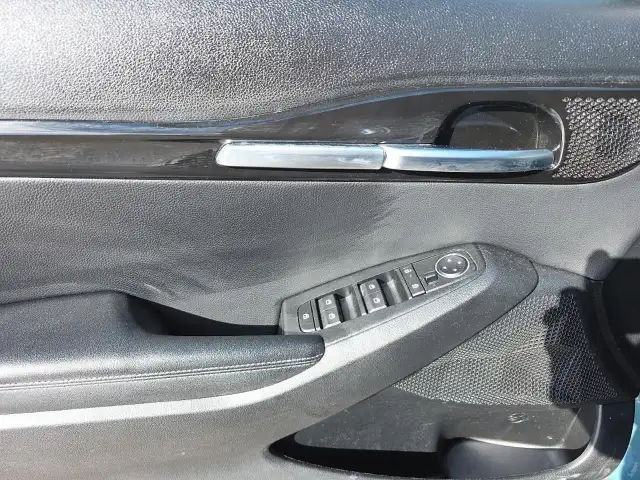 2025 Kia Seltos EX EX | Leather Seats | Moonroof - Photo 13