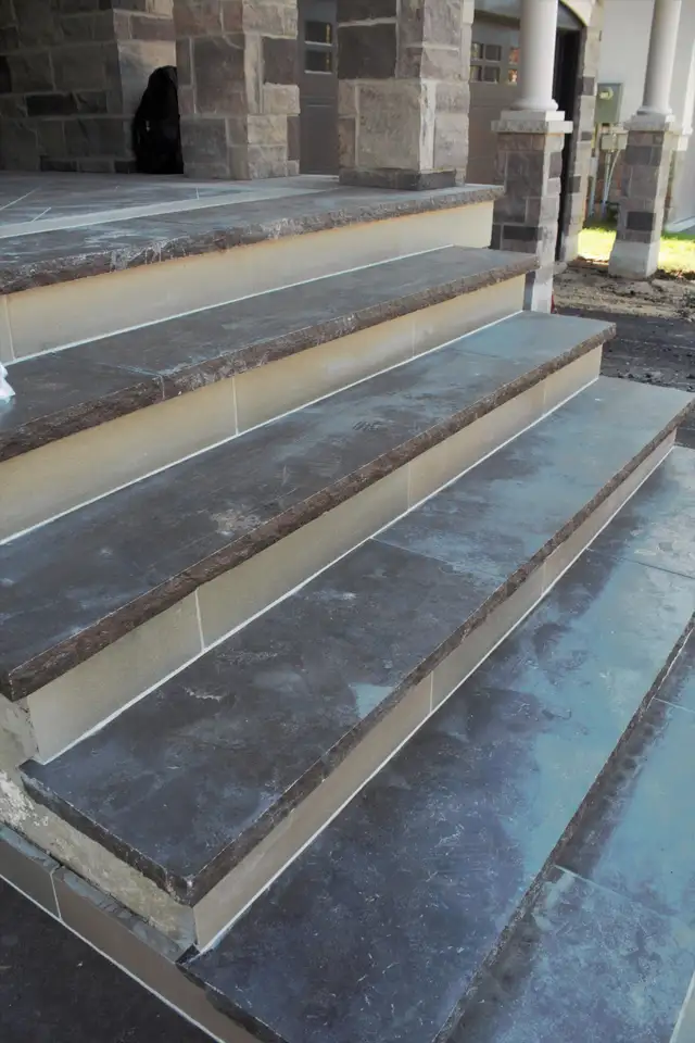 Antique Black Coping – Acid Wash Finish. - Photo 3