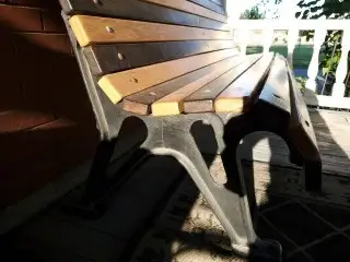 (20) HEAVY DUTY MALL BENCHES CAST ALUMINUM/OAK - Photo 2