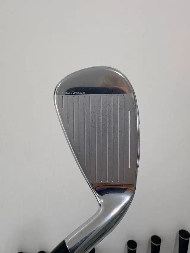 Cobra T-Rail Left hand Golf Club irons - Photo 3