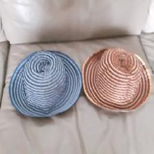 2CHAPEAUX NEUFS FEM PLIABLES REVERSIDLES 22'TOUR TETE$5.00CHACUN