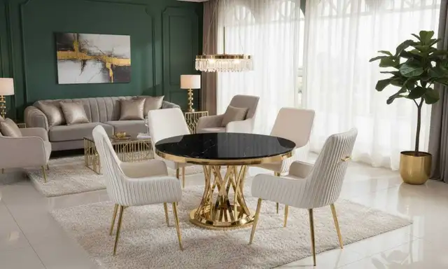 DAINING TABLE (BRAND NEW) SET WITB CHAIRS FOR SALE...???