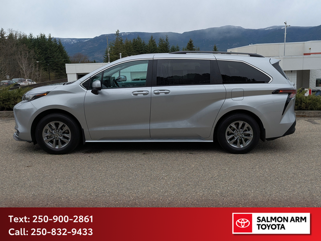 2025 Toyota Sienna LE 8-Passenger LE AWD, CERTIFIED, ONE OWNE... - Photo 3