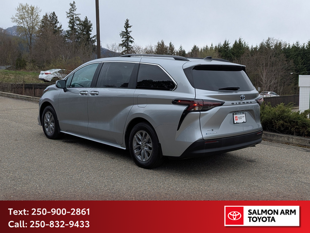 2025 Toyota Sienna LE 8-Passenger LE AWD, CERTIFIED, ONE OWNE... - Photo 4