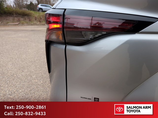 2025 Toyota Sienna LE 8-Passenger LE AWD, CERTIFIED, ONE OWNE... - Photo 11