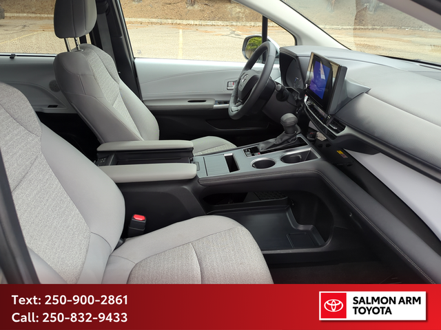 2025 Toyota Sienna LE 8-Passenger LE AWD, CERTIFIED, ONE OWNE... - Photo 22