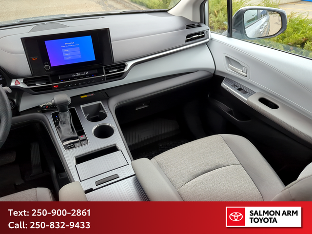 2025 Toyota Sienna LE 8-Passenger LE AWD, CERTIFIED, ONE OWNE... - Photo 25