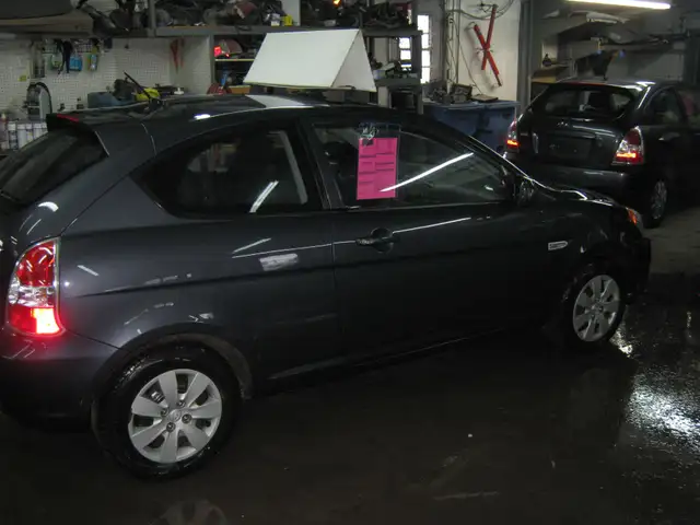2010 Hyundai Accent L PETIT BUDGET !! - Photo 4