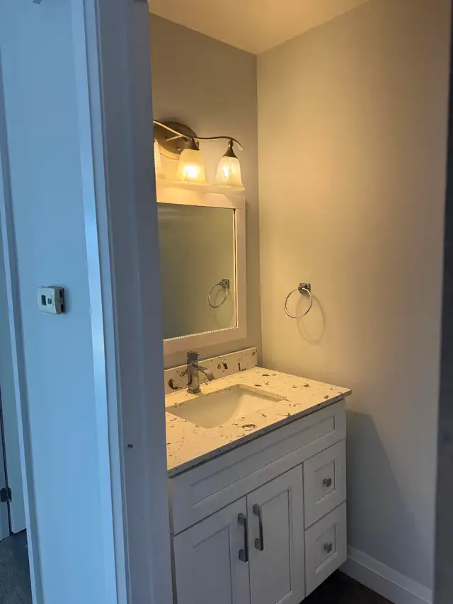 Barrie - 3 bedroom house - east end - Photo 4