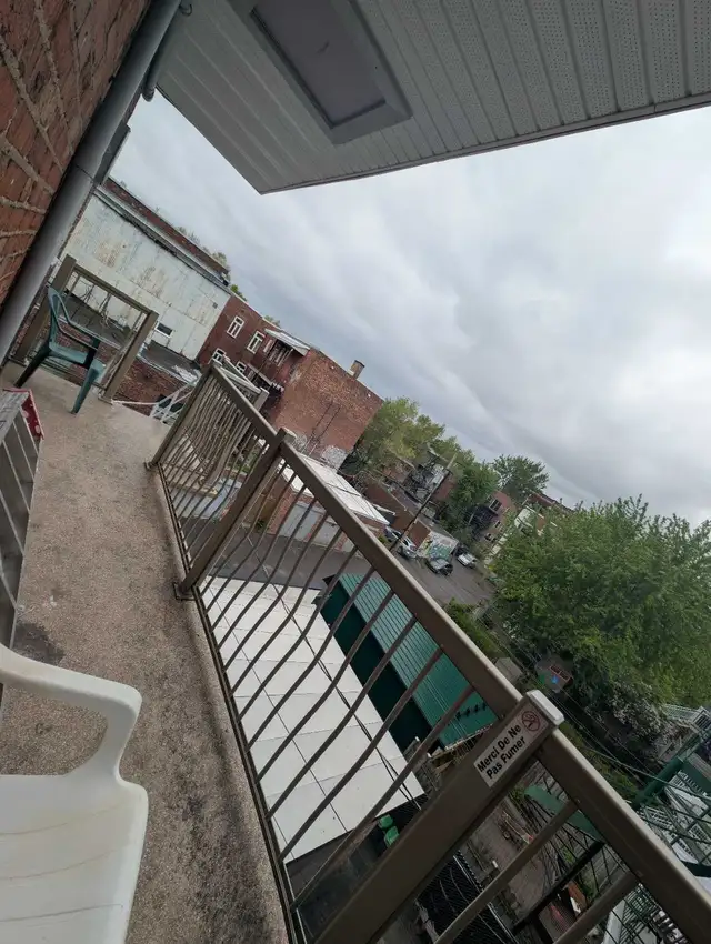 Chambre à louer – Secteur calme & moderne