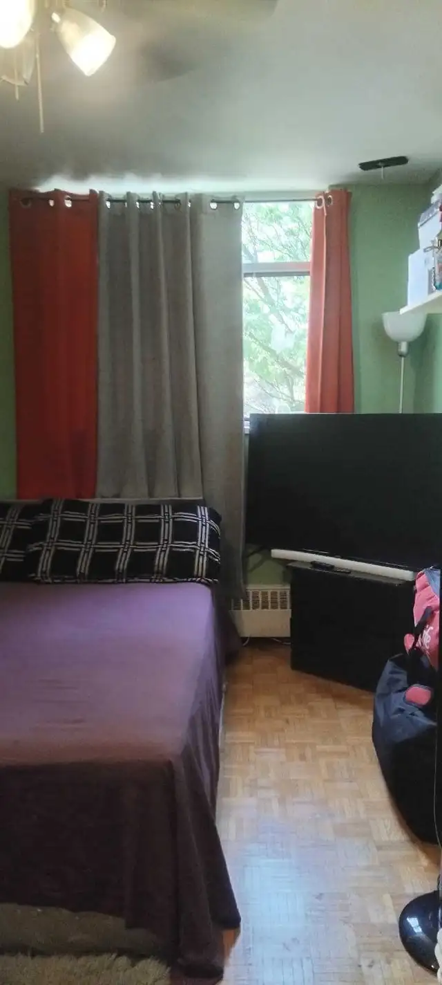 Room for rent for female - Photo 2