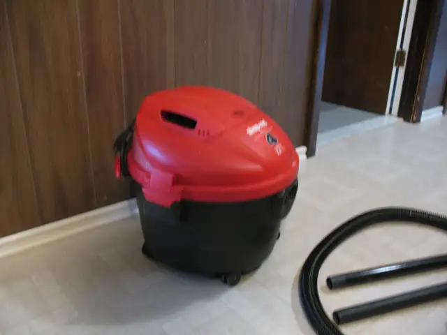4 Gallon Wet/Dry Shop Vac,LIKE NEW - Photo 6