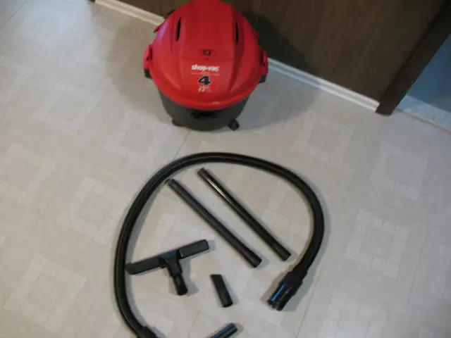 4 Gallon Wet/Dry Shop Vac,LIKE NEW - Photo 9