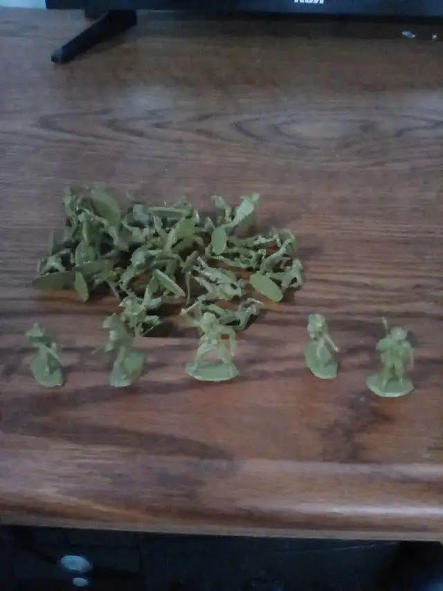 Toy Army Figures - Photo 2