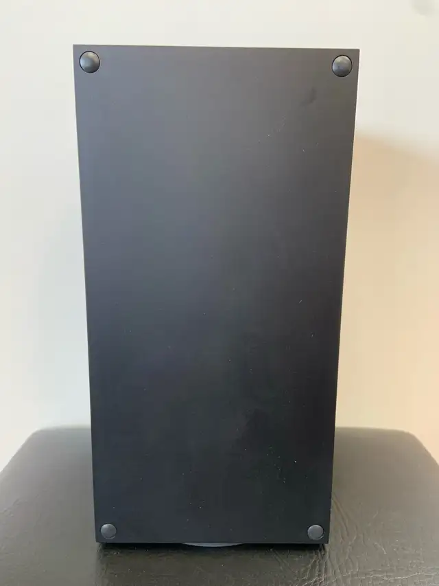 Xbox Series X W/Access - Photo 3