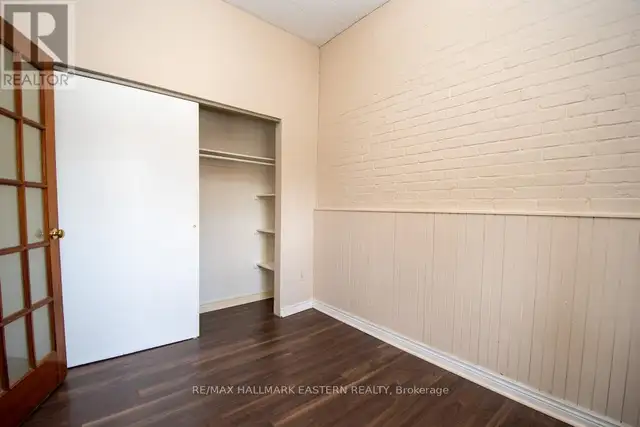 Studio Apartment in a Historic Setting - Photo 6