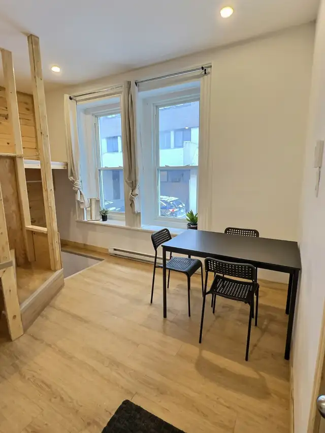 Studio-coloc meublé – Tout inclus – Centre-ville - Photo 2