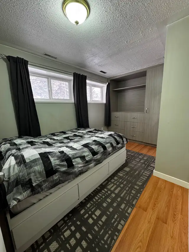 Furnished Room w/ Storage (Utilities Included) - Photo 2