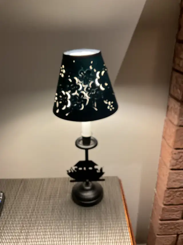 BEAUTIFUL BLACK NOAH’S ARK METAL LAMP,  BLUE CUT-WORK SHADE - Photo 2