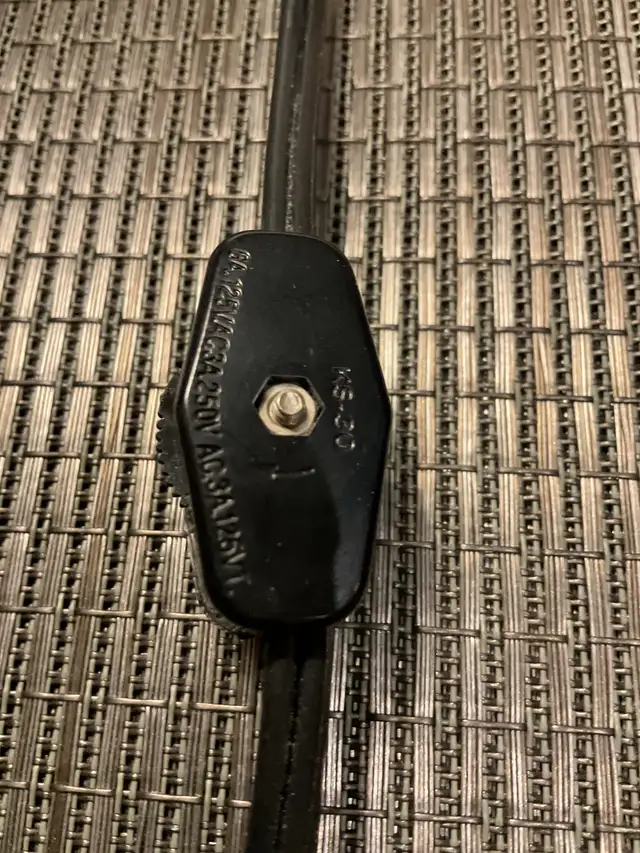 BEAUTIFUL BLACK NOAH’S ARK METAL LAMP,  BLUE CUT-WORK SHADE - Photo 3