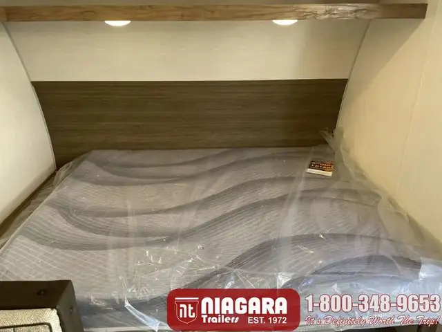 2025 FOREST RIVER CHEROKEE WOLF PUP 16EV Travel Trailer - Photo 14