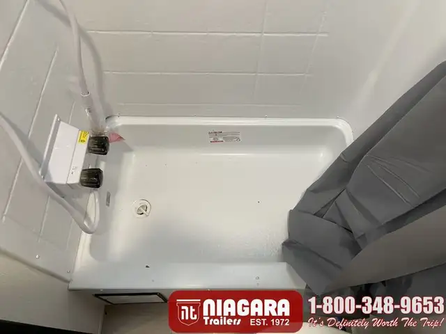 2025 FOREST RIVER CHEROKEE WOLF PUP 16EV Travel Trailer - Photo 18