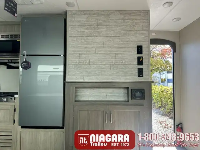 2026 COACHMEN CATALINA SUMMIT SERIES 8 281QBUNK Travel Trailer - Photo 11