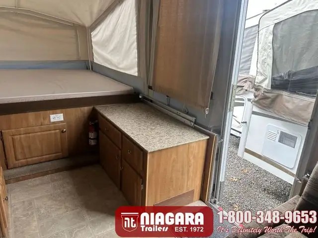 2009 STARCRAFT STARCRAFT 1224 Tent Trailer - Photo 11