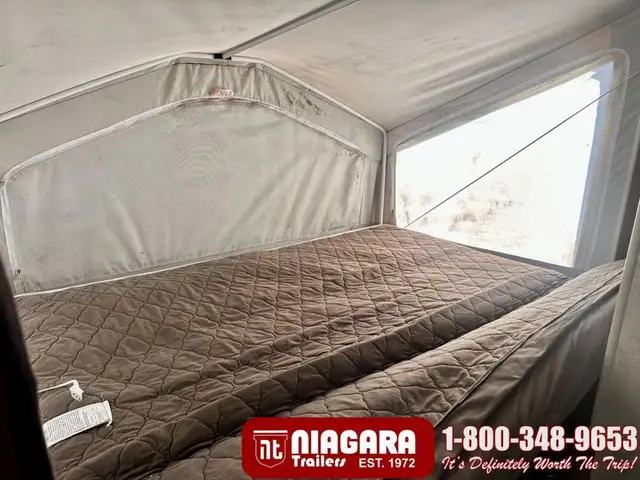 2015 FOREST RIVER FLAGSTAFF SHAMROCK 17 Hybrid - Photo 9