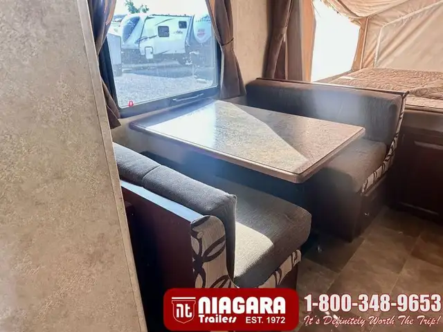 2015 FOREST RIVER FLAGSTAFF SHAMROCK 17 Hybrid - Photo 11