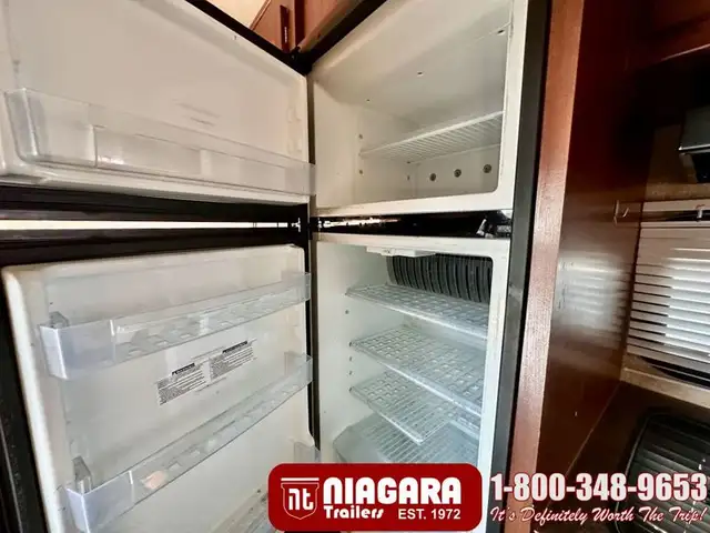 2015 FOREST RIVER FLAGSTAFF SHAMROCK 17 Hybrid - Photo 17